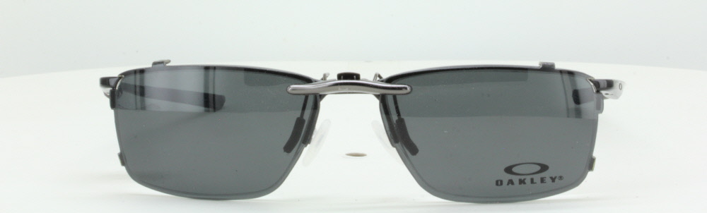 oakley socket 5.0 clip on sunglasses